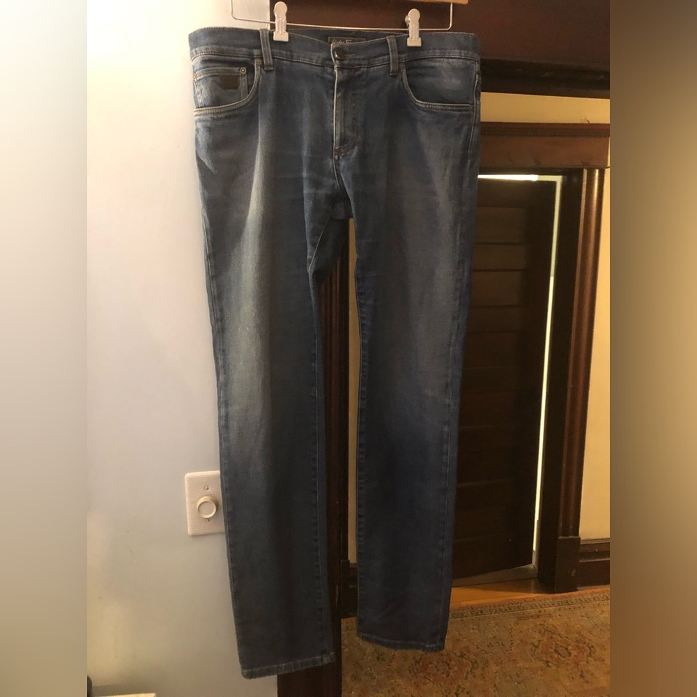 Salvador Ferragamo Men's Blue Jeans/slight wear in crotch area not visible
